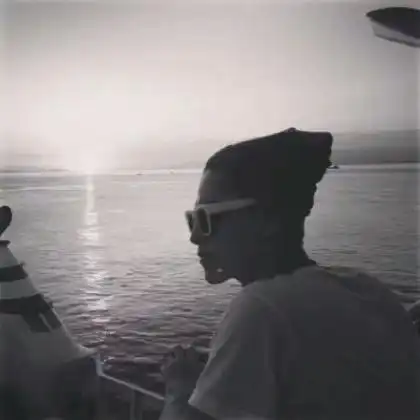 伤感颓废灰暗头像