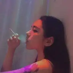 超伤感图片是人是狗看不清