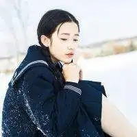 侧脸头像女生清新自然微信头像图片大全