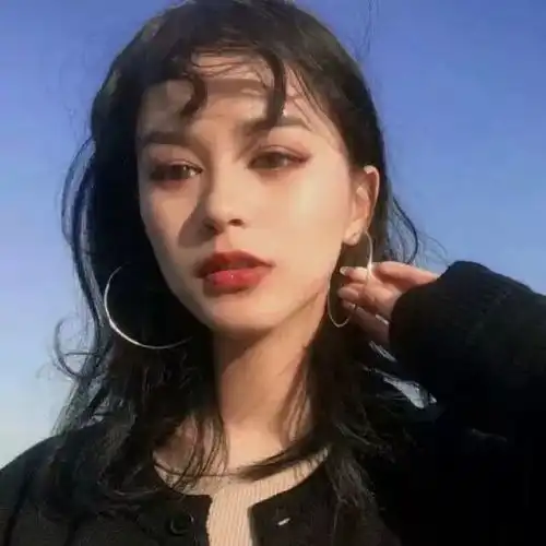 头像人还是要乐观心碎了就对自己说碎碎平安