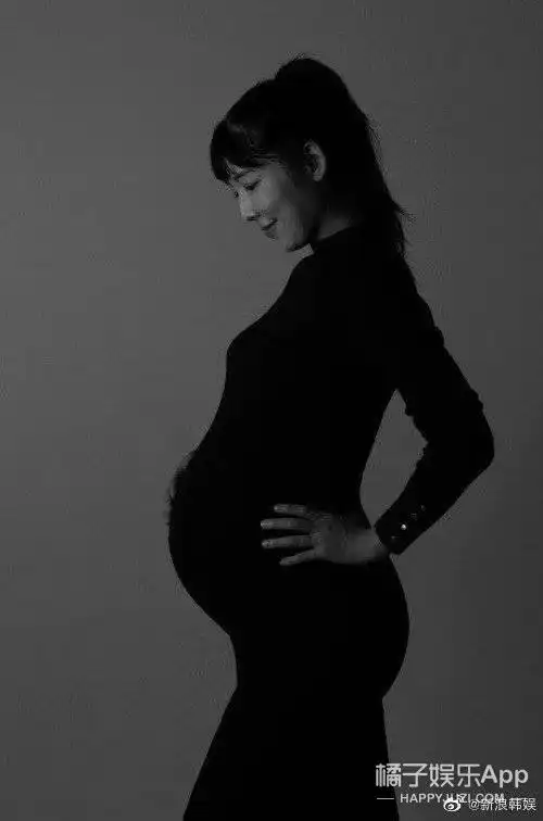 终于没人问她爸爸是谁了