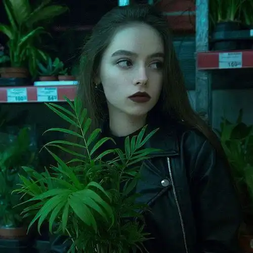 qq头像欧美女王范儿林允