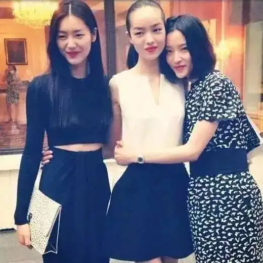 为什么杜鹃看起来比娱乐圈女星高级