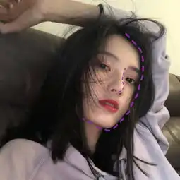 女生日常这3个坏习惯,让你变成香肠嘴,不改当心没人要