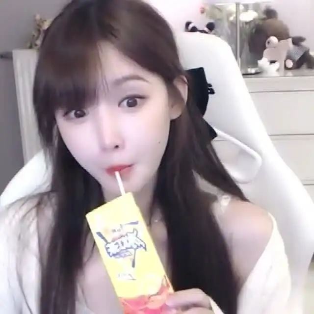 千万不要让王思聪发现你,这么美的女孩子,便宜了谁不好