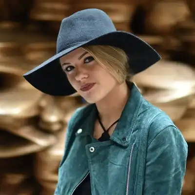 好看漂亮的外国女人头像,欧美美女迷人写真图片