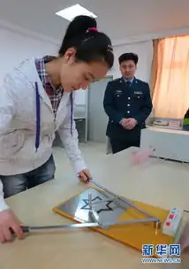 200余女生接受空军招飞体检90后雏鹰志在蓝天