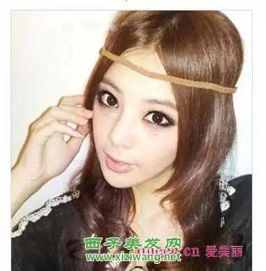 2012非主流流行女生长发发型图5