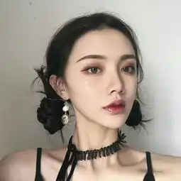 绿草姐妹花