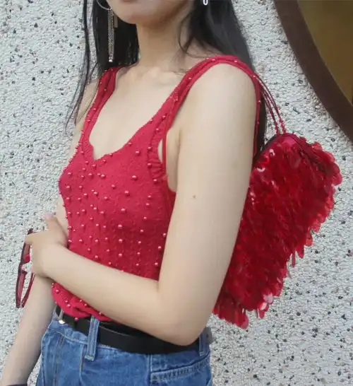 贫民窟女孩儿秒变水晶女孩儿,好看不贵的搭配神器