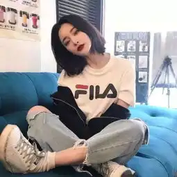 短发优质小清新女头在最好的年纪遇到了等不起的人