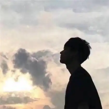 男背影欧美头像,一个人演译冬季的悲伤