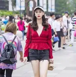 美女做头像的图片街拍