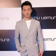 职场头像女气质黄轩