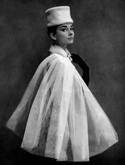 美,莫过于奥黛丽.赫本