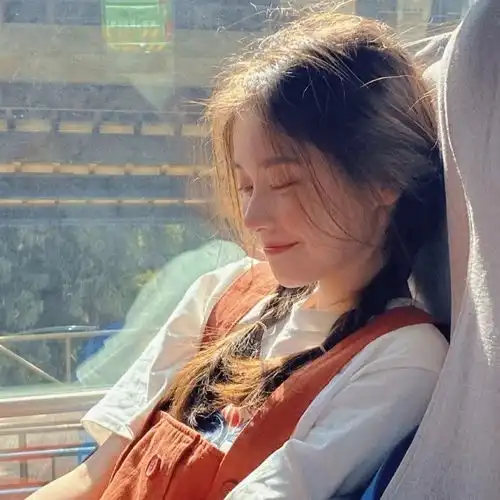 轻松美好的朋友圈文案短句