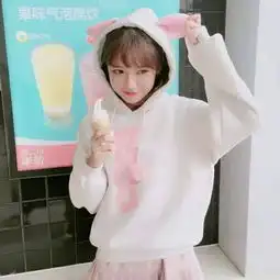 超级可爱的女生头像热天吃冰激凌的女生头像