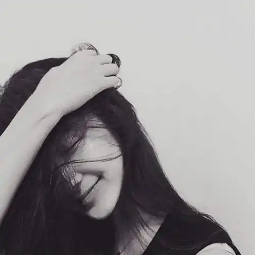 她自愿成为失足女,是什么让她轻而易举脱下了自尊