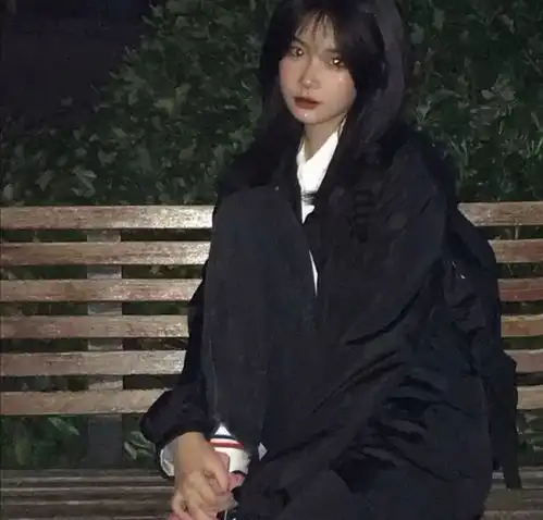 冬天女头像ins高级质感