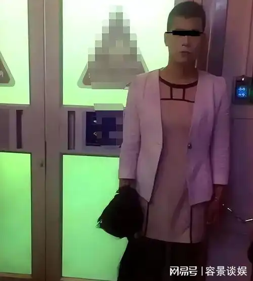 73岁男子与45岁女子偷情,过程中大爷惊讶这女的咋还有这个
