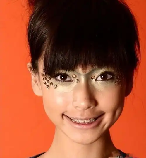 长得歪瓜裂枣,整得美若天仙,这4位女星靠脸逆天改命