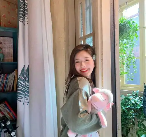 赵思露精致壁纸超好看