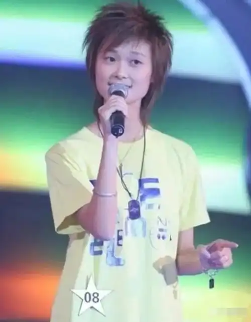 李宇春任好声音导师,网传同为快女冠军的她来参赛,本尊回应