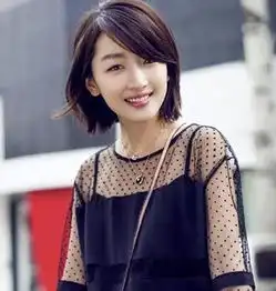 娱乐圈女星短发pk,杨幂最美,郑爽周冬雨青春灵动