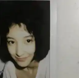 网红界零黑料的混血美少女,抛开滤镜进娱乐圈颜值迅速flop