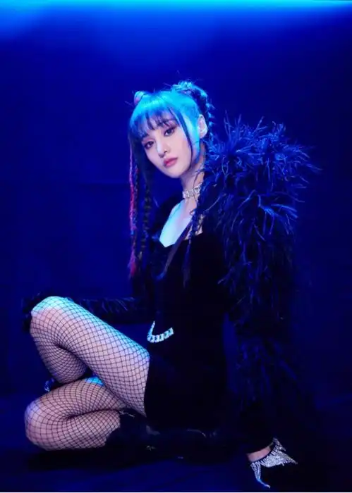 麻花辫造型设计可要看准以下三点,精致又可爱的设计,准让人心动