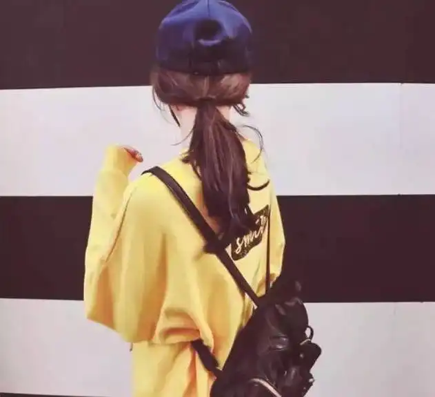 夕阳下的背影女生头像一