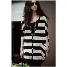 玩黑女生头像条纹