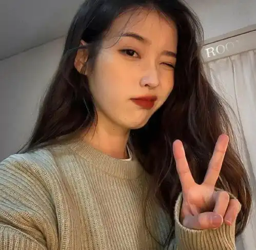iu头像高清可爱