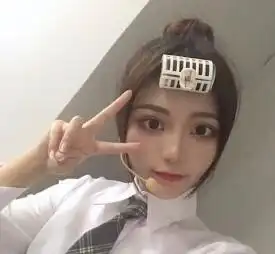 青你2大有看点吴亦凡绯闻女友网红,还有四胞胎姐妹花