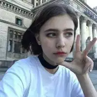 qq头像欧美女生短发欧美风短发女生qq头像