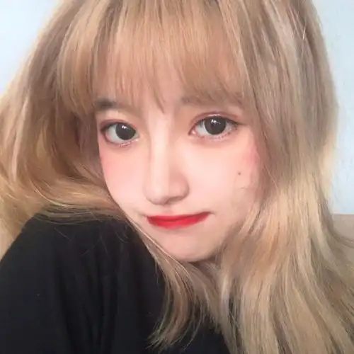 仙气粉色女生头像圆脸