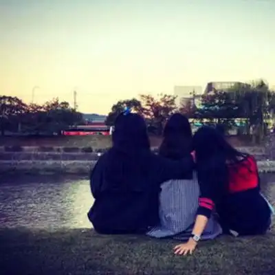 四女孩三闺蜜,林心如舒淇林熙蕾晒照独缺徐若瑄,真相如此心酸