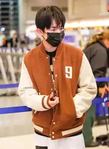 王源穿上新衣服成熟了很多,易烊千玺也不错