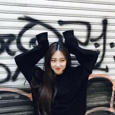 为什么黏你因为喜欢你呀.