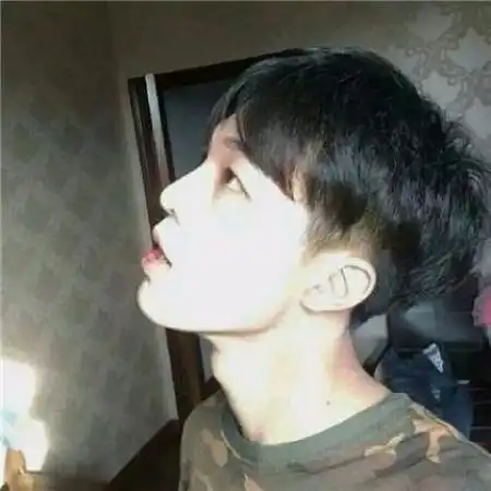 男生帅气的头像真人,颜值很高的帅气男生小清新的