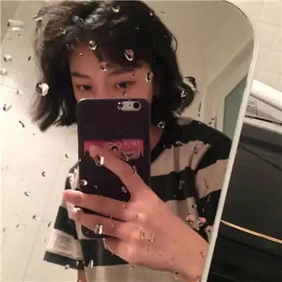 关于友谊的短句友谊的句子唯美超短句