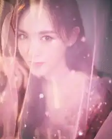 美容时间唐嫣首登真人秀她的偏分刘海秘籍半个时尚圈女星都在学