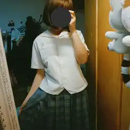 在学校穿女子高生制服jk制服是怎样一种体验