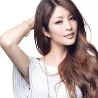 气质长发女生qq头像难以形容的心跳图片浏览