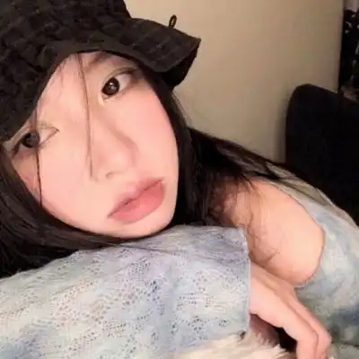女生头像照片真人露脸动态