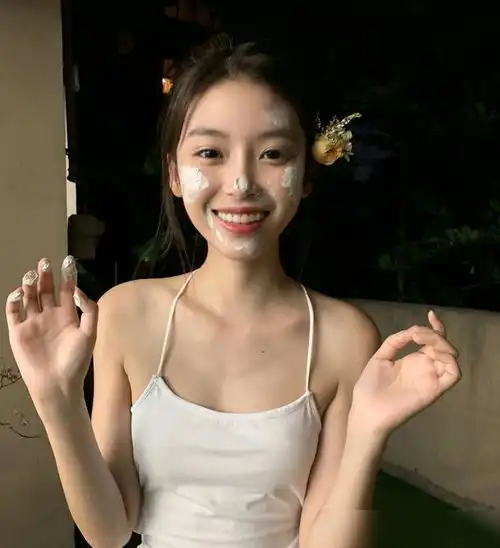女生一边骂一边学,绿茶纯欲风变潮流,殊不知半藏森林悄悄变了这