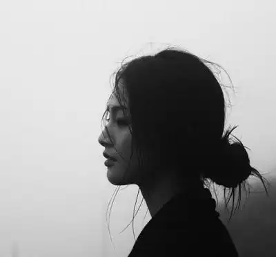 伤感头像女高清