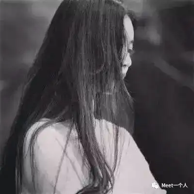 黑暗霸气风头像女伤感