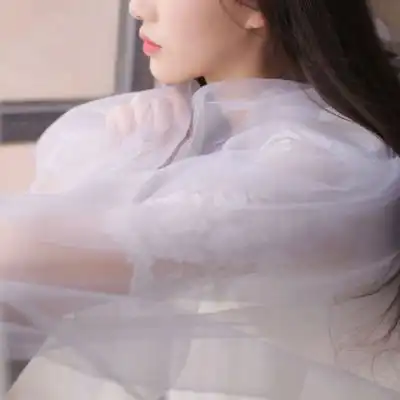 孤独的头像女生头像寂寞伤感图片