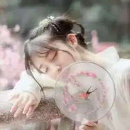 一笔花前输月色,一卷长生逊流年古装唯美女生头像